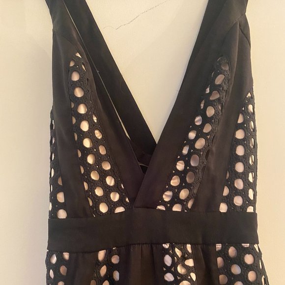 Chapou Black Semi Sheer Graphic Net Maxi Dress - Picture 10 of 13